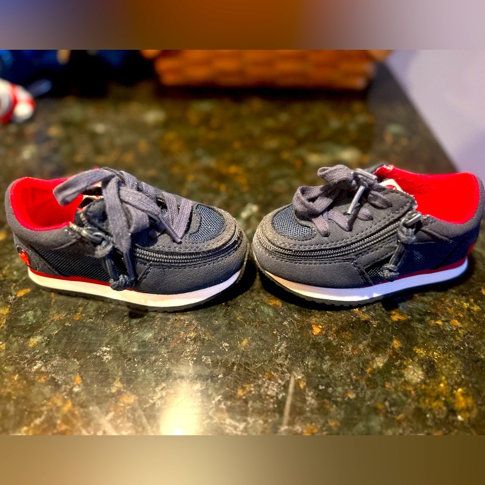 Toddler size 6 Navy/red Billy Joggers